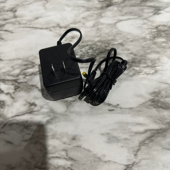 LEMAX Spooky Town Witches Brew Haus - Picture 5 of 11